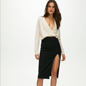 aritzia | babaton pencil slit skirt in black